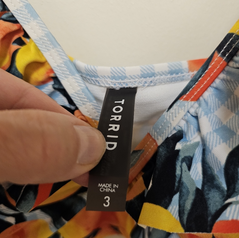 Torrid Blue Gingham & Oranges Ruffle Triangle Bikini Top Size 3X NWT - Picture 3 of 9